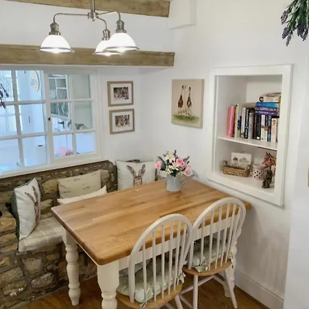 Dom wakacyjny Grade 2 Listed Near Dalby Forest - Thornton Le Dale *
